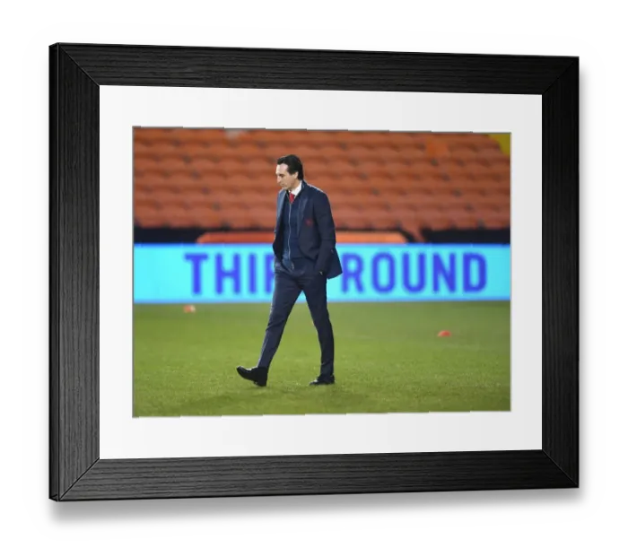 Framed Print : Unai Emery Leads Arsenal Against Blackpool in FA Cup Third Round