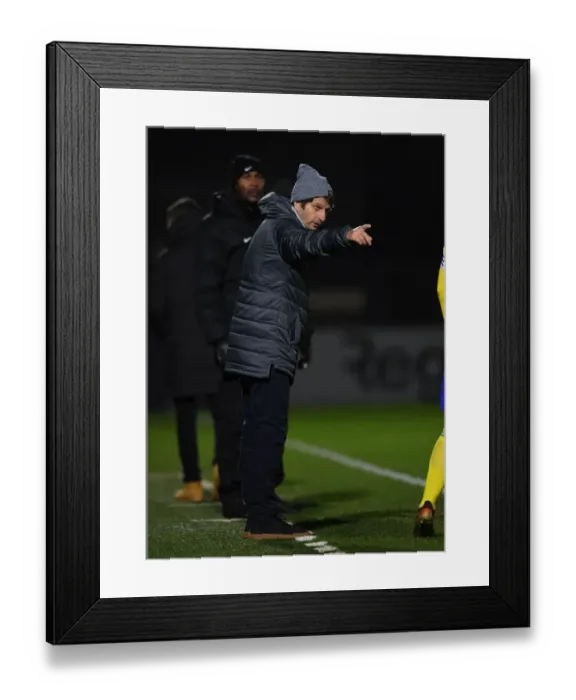 Framed Print : Joe Montemurro Leads Arsenal Women in FA WSL Continental Tyres Cup Match