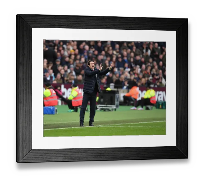 Framed Print : Unai Emery Leads Arsenal in Premier League Battle against West Ham United