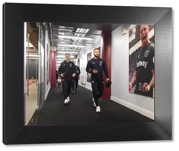 Arsenal Players Laurent Koscielny and Shkodran Mustafi Heading to Changing Room before West Ham United vs Arsenal FC (2018-19)