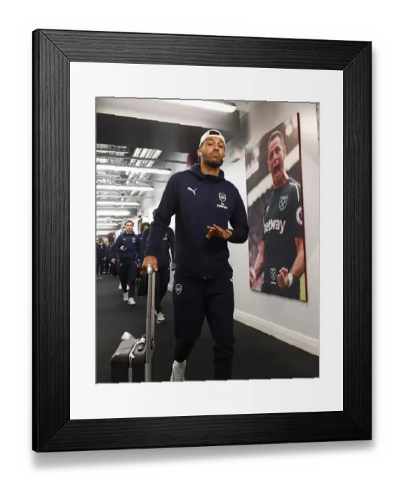 Framed Print : Arsenal's Aubameyang Heads to Changing Room Before West Ham Clash (Premier League 2018-19)
