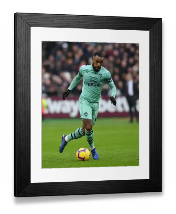 Framed Print : Alexandre Lacazette in Action: West Ham United vs Arsenal FC, Premier League 2018-19