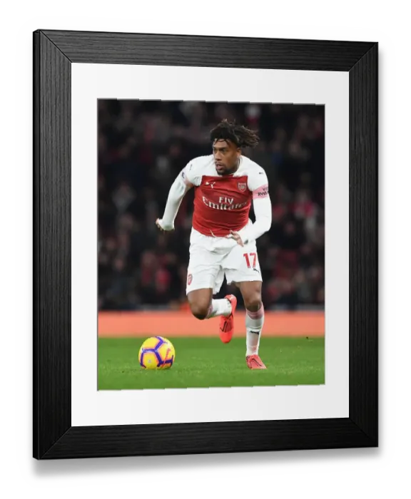 Framed Print : Arsenal's Iwobi in Action Against Chelsea at the Emirates, Premier League 2018-19