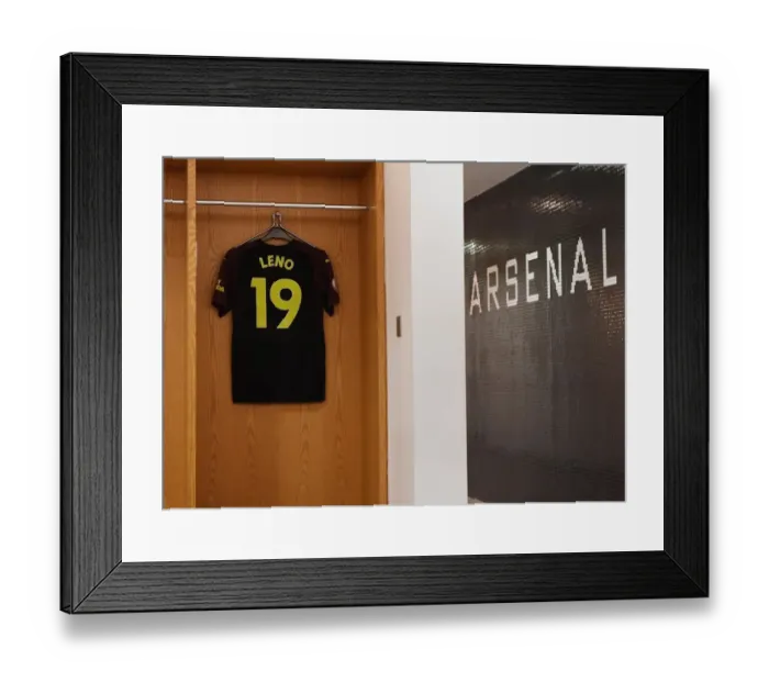 Framed Print : Arsenal FC vs Chelsea FC: Pre-Match Scene at Emirates Stadium