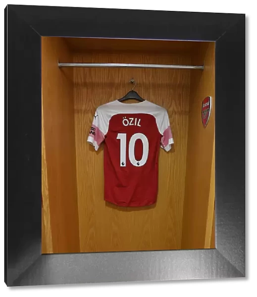 Mesut Ozil's Arsenal Jersey in Arsenal Dressing Room Before Arsenal v Chelsea Match
