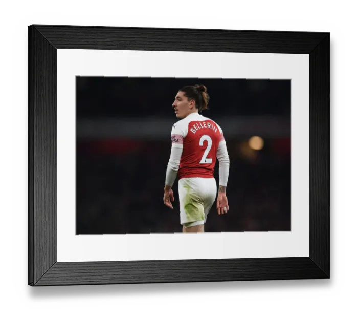Framed Print : Arsenal vs Chelsea: Hector Bellerin in Action at the Emirates Stadium, Premier League 2018-19