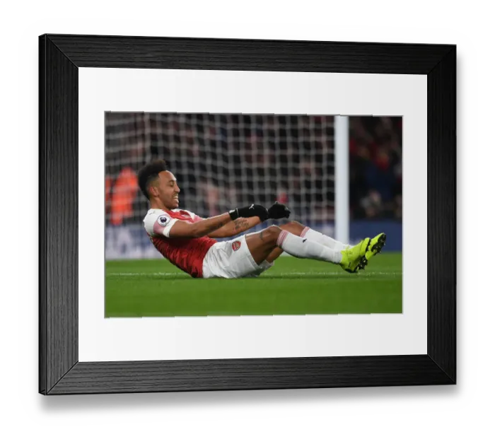 Framed Print : Arsenal's Aubameyang Goes Head-to-Head with Chelsea in Premier League Clash