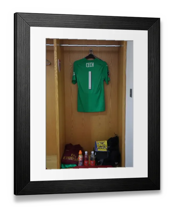 Framed Print : Arsenal vs Manchester United: Petr Cech's Empty Shirt in Arsenal's FA Cup Dressing Room (2018-19) Framed Print : Arsenal vs Manchester United: Petr Cech's Empty Shirt in Arsenal's FA Cup Dressing Room (2018-19)