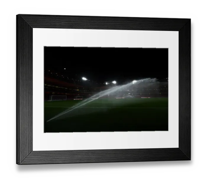 Framed Print : Arsenal vs Manchester United: FA Cup Showdown at Emirates Stadium