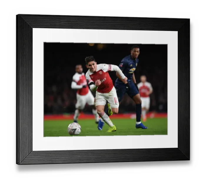 Framed Print : Arsenal's Lucas Torreira in FA Cup Action Against Manchester United Framed Print : Arsenal's Lucas Torreira in FA Cup Action Against Manchester United