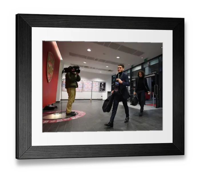 Framed Print : Arsenal's Lucas Torreira Arrives at Emirates Stadium Before Arsenal v Cardiff City (2018-19) Framed Print : Arsenal's Lucas Torreira Arrives at Emirates Stadium Before Arsenal v Cardiff City (2018-19)