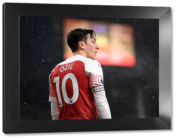 Mesut Ozil's Stellar Show: Arsenal Crushes Cardiff City (January 2019)