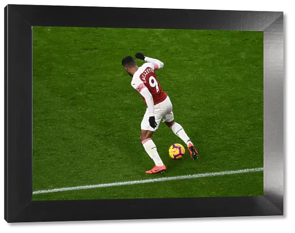 Arsenal's Alexandre Lacazette in Action Against Cardiff City (Premier League 2018-19)