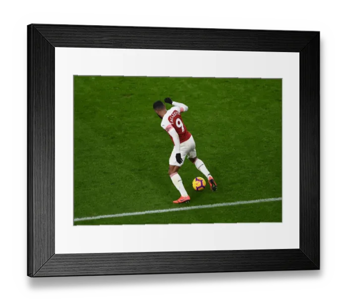 Framed Print : Arsenal's Alexandre Lacazette in Action Against Cardiff City (Premier League 2018-19) Framed Print : Arsenal's Alexandre Lacazette in Action Against Cardiff City (Premier League 2018-19)
