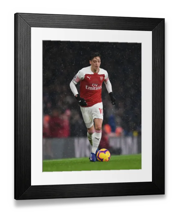Framed Print : Arsenal's Mesut Ozil Shines: Arsenal Crush Cardiff City (January 2019) Framed Print : Arsenal's Mesut Ozil Shines: Arsenal Crush Cardiff City (January 2019)
