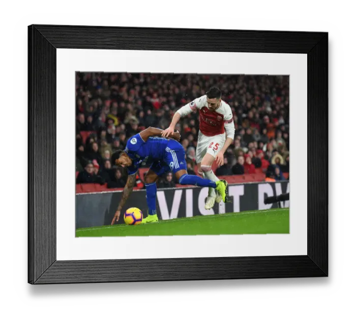 Framed Print : Arsenal vs. Cardiff: Jenkinson vs. Mendez-Liang Clash in Premier League Showdown Framed Print : Arsenal vs. Cardiff: Jenkinson vs. Mendez-Liang Clash in Premier League Showdown