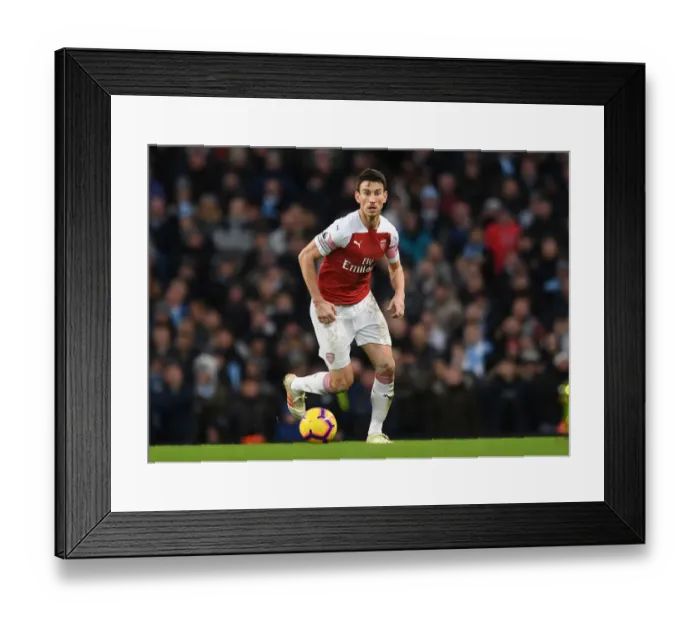 Framed Print : Laurent Koscielny in Action: Manchester City vs. Arsenal, Premier League 2018-19