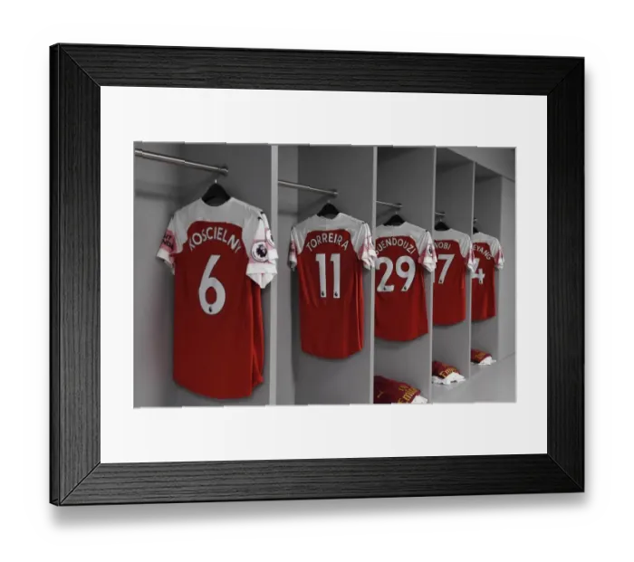 Framed Print : Arsenal's Pre-Match Huddle: Manchester City vs Arsenal, Premier League 2018-19 Framed Print : Arsenal's Pre-Match Huddle: Manchester City vs Arsenal, Premier League 2018-19