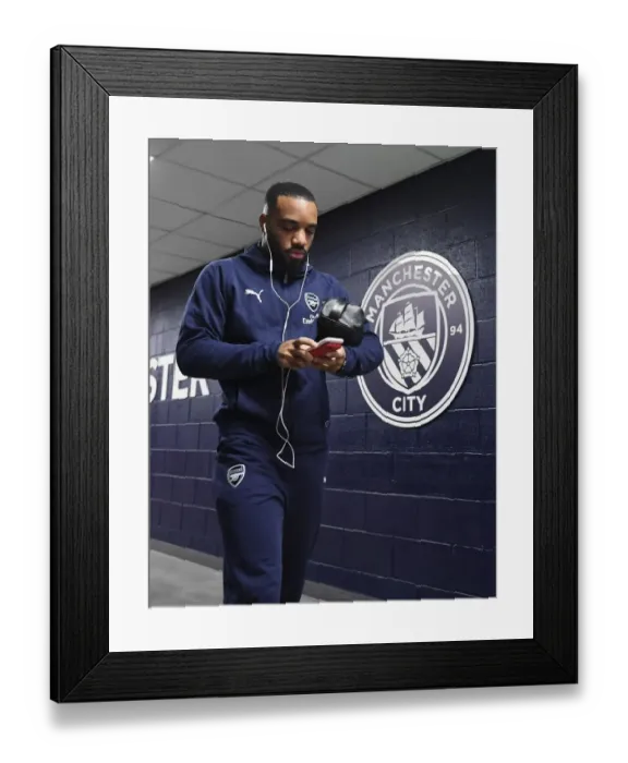 Framed Print : Arsenal's Alex Lacazette Arrives at Etihad Stadium before Manchester City vs Arsenal (2018-19) Framed Print : Arsenal's Alex Lacazette Arrives at Etihad Stadium before Manchester City vs Arsenal (2018-19)