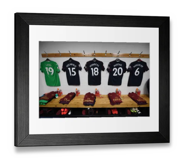 Framed Print : Huddersfield Town v Arsenal FC - Premier League