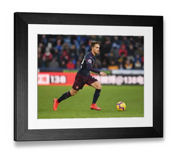 Framed Print : Denis Suarez in Action: Arsenal vs Huddersfield Town, Premier League