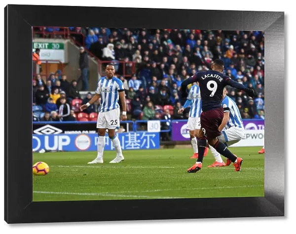Alexis Lacazette Scores His Second Goal: Huddersfield vs. Arsenal, Premier League