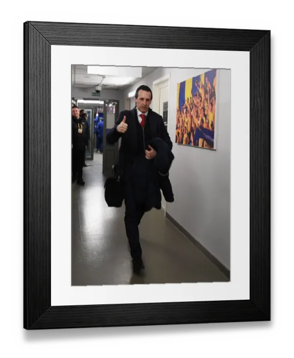 Framed Print : Unai Emery Leads Arsenal in Europa League Battle against BATE Borisov