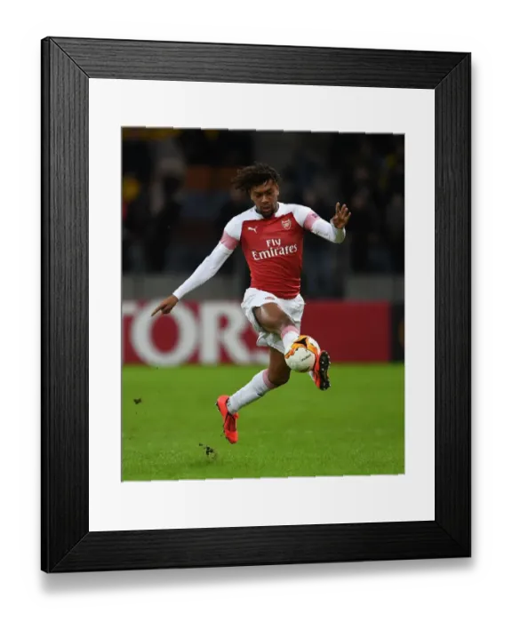 Framed Print : Alex Iwobi in Action: Arsenal's Europa League Battle at BATE Borisov (2019)