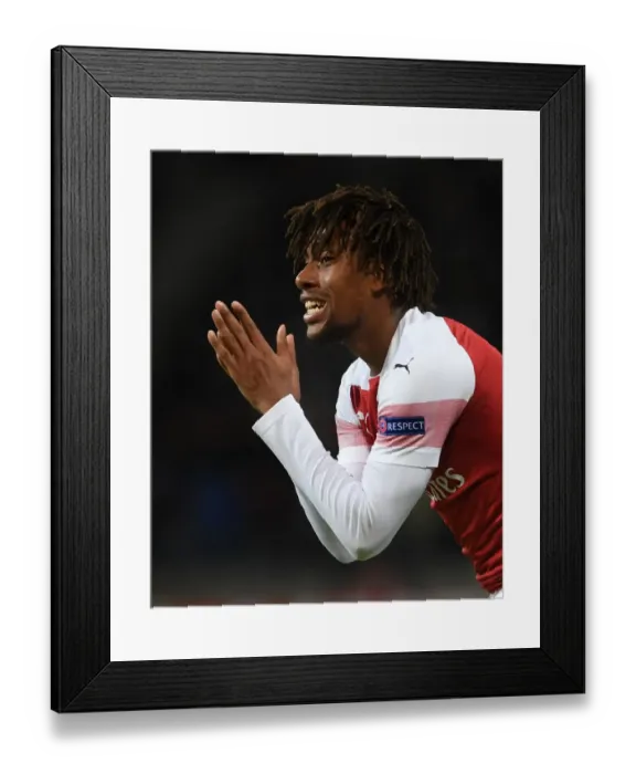 Framed Print : Alex Iwobi in Action: Arsenal's Europa League Clash against BATE Borisov (2019)