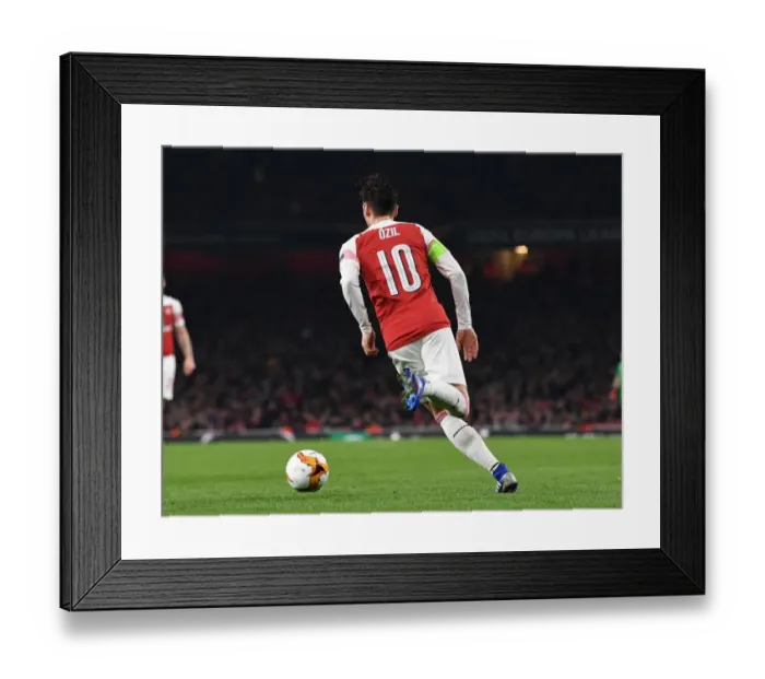 Framed Print : Mesut Ozil: Arsenal's Europa League Showdown vs. BATE Borisov Framed Print : Mesut Ozil: Arsenal's Europa League Showdown vs. BATE Borisov