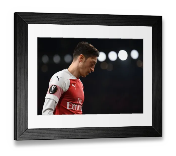 Framed Print : Arsenal's Mesut Ozil in Europa League Action against BATE Borisov at Emirates Stadium