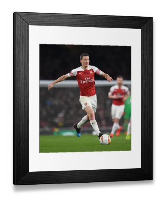 Framed Print : Arsenal's Stephan Lichtsteiner in Action during the UEFA Europa League Clash against BATE Borisov at Emirates Stadium, London (February 2019)
