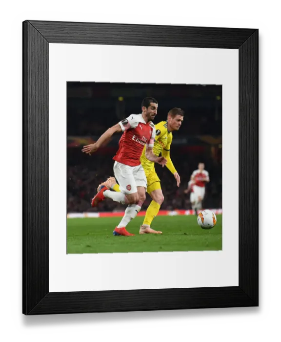 Framed Print : Arsenal's Mkhitaryan Faces Off Against BATE's Filipovic in Europa League Clash Framed Print : Arsenal's Mkhitaryan Faces Off Against BATE's Filipovic in Europa League Clash