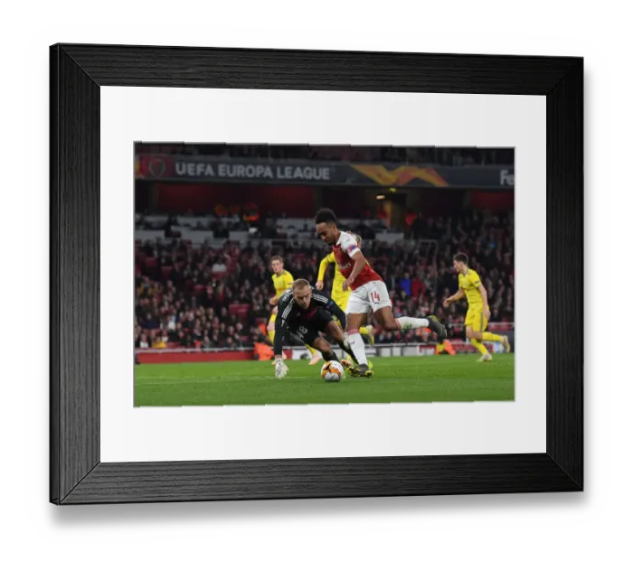 Framed Print : Arsenal's Aubameyang Faces Off Against BATE's Scherbitski in Europa League Clash Framed Print : Arsenal's Aubameyang Faces Off Against BATE's Scherbitski in Europa League Clash
