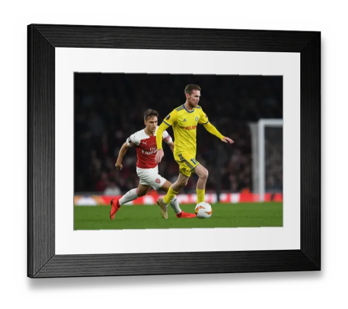 Framed Print : Arsenal vs BATE Borisov: Denis Suarez Shuts Down Alex Hleb in Europa League Clash Framed Print : Arsenal vs BATE Borisov: Denis Suarez Shuts Down Alex Hleb in Europa League Clash