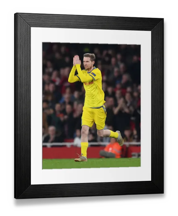 Framed Print : Alex Hleb's Emotional Return: Arsenal vs BATE Borisov, UEFA Europa League 2018-19