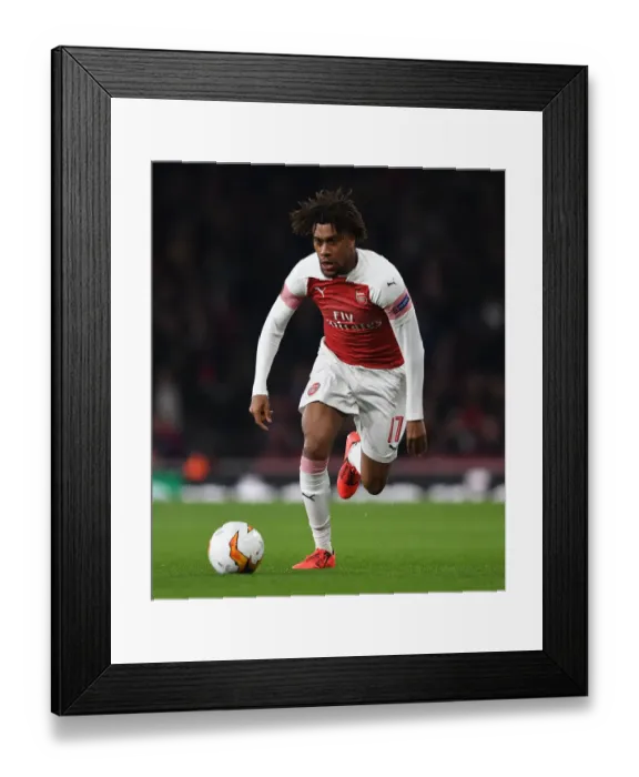 Framed Print : Arsenal's Alex Iwobi in Action against BATE Borisov in Europa League Round of 32, 2018-19
