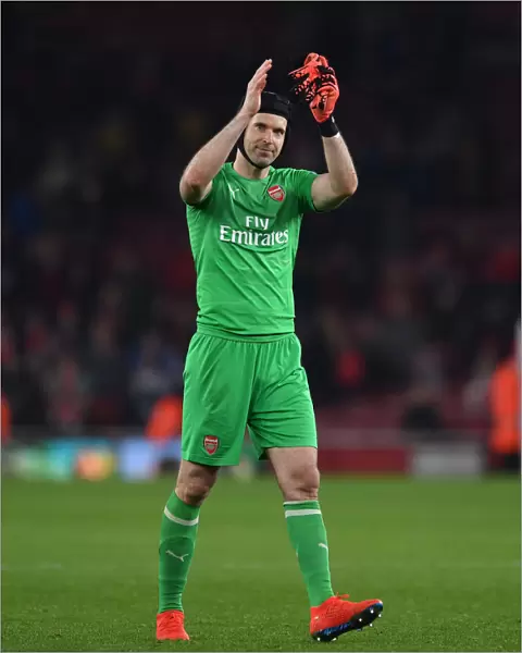Cech's Emotional Reaction: Arsenal's Europa League Battle against BATE Borisov