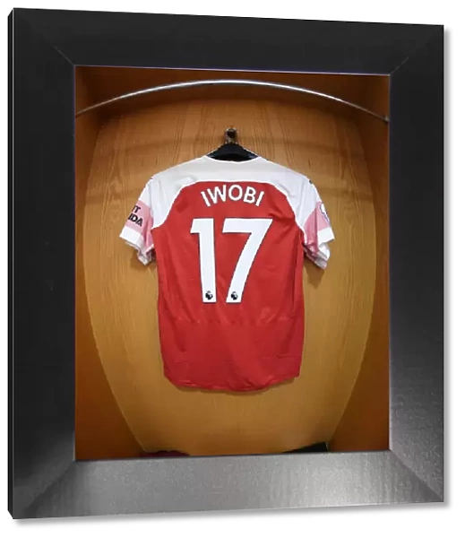 Arsenal FC: Alex Iwobi's Hanging Shirt - Arsenal vs Southampton, Premier League 2018-19