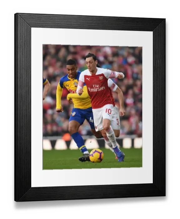 Framed Print : Granit Xhaka's Powerful Surge: Arsenal Overpowers Southampton, Premier League 2018-19
