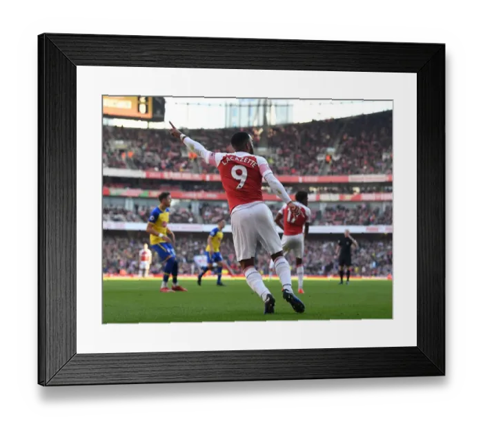 Framed Print : Arsenal's Alex Lacazette in Action Against Southampton in Premier League Clash