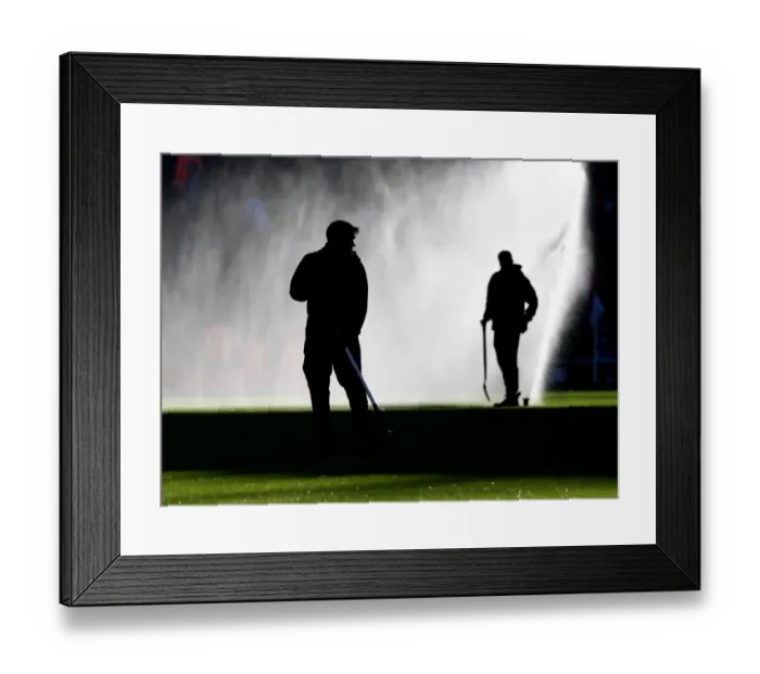 Framed Print : Arsenal's Groundsman Triumph: Arsenal 2-0 Southampton at Emirates Stadium, Premier League 2018-19