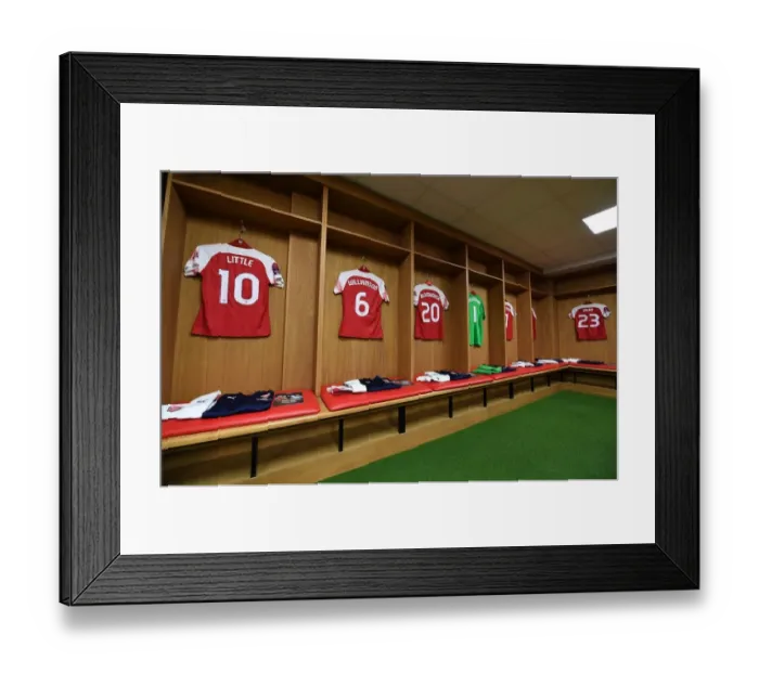 Framed Print : Arsenal Women's Team: Preparing for the FA WSL Continental Cup Final - Changing Room Moment Framed Print : Arsenal Women's Team: Preparing for the FA WSL Continental Cup Final - Changing Room Moment