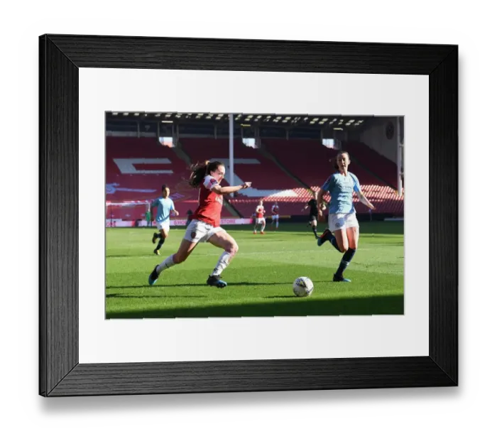 Framed Print : Lisa Evans (Arsenal) Caroline Weir (Man City) Framed Print : Lisa Evans (Arsenal) Caroline Weir (Man City)