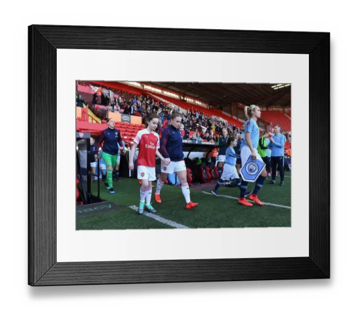 Framed Print : Kim Little Leads Arsenal Out in FA WSL Continental Cup Final vs. Manchester City