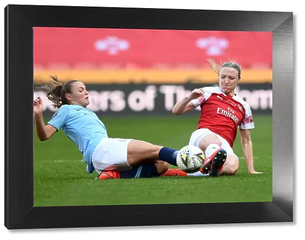 Midfield Battle: Quinn vs Walsh in Arsenal vs Manchester City FA WSL Continental Cup Final 2019