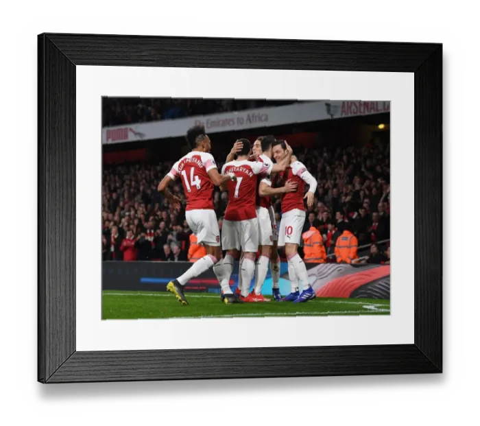 Framed Print : Mesut Ozil Scores: Arsenal FC vs AFC Bournemouth, Premier League 2018-19 Framed Print : Mesut Ozil Scores: Arsenal FC vs AFC Bournemouth, Premier League 2018-19