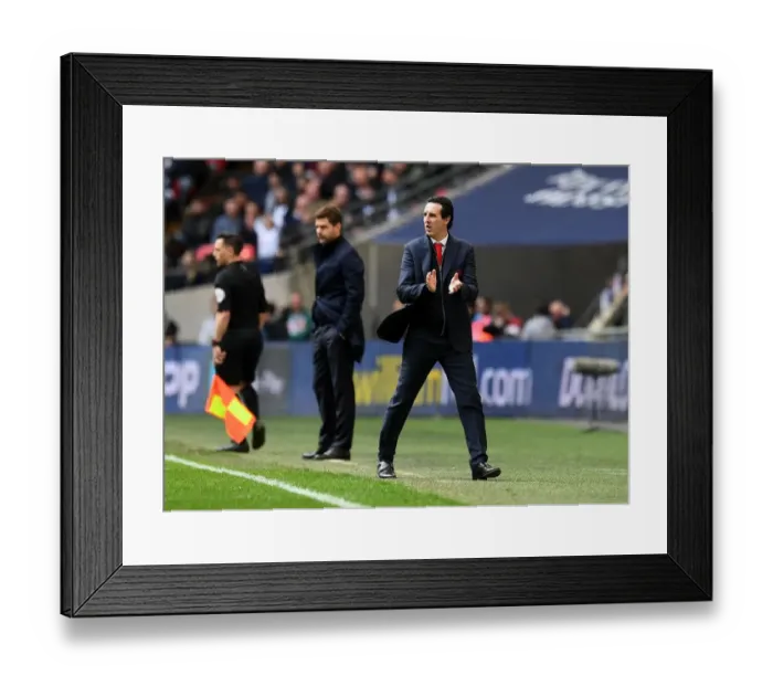 Framed Print : Unai Emery Leads Arsenal Against Tottenhotspur in Premier League Clash, 2018-19