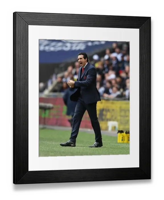 Framed Print : Unai Emery Leads Arsenal Against Tottenhotpur in Premier League Clash, 2018-19 Framed Print : Unai Emery Leads Arsenal Against Tottenhotpur in Premier League Clash, 2018-19