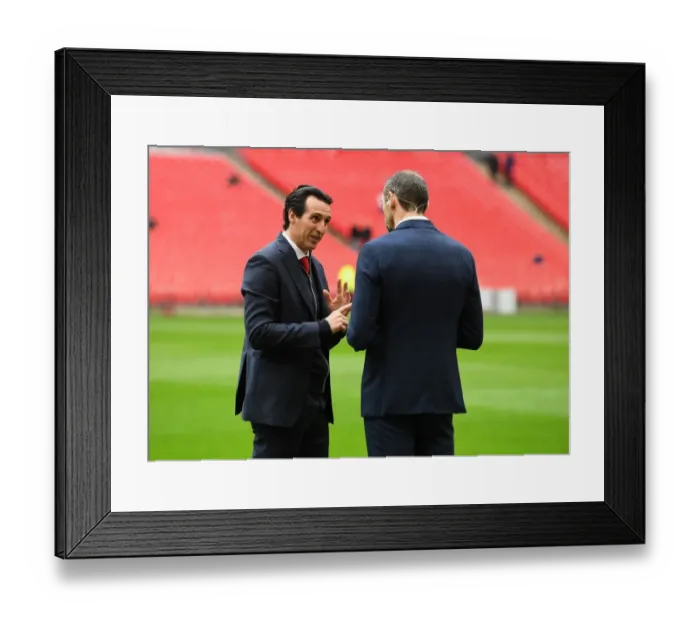 Framed Print : Unai Emery and Martin Keown: A Pre-Match Chat Before the Intense Tottenham-Arsenal Rivalry Framed Print : Unai Emery and Martin Keown: A Pre-Match Chat Before the Intense Tottenham-Arsenal Rivalry